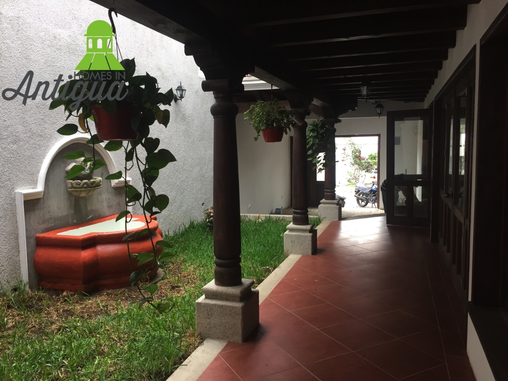 Homes in Antigua House for sale in Antigua Guatemala