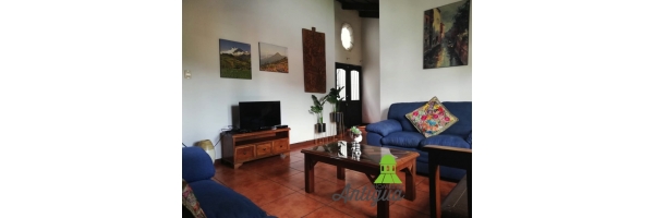 HOUSE FOR RENT WITH TERRACE $1300