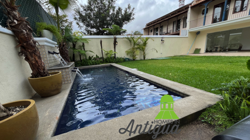 Casa en venta con acabados de primera 