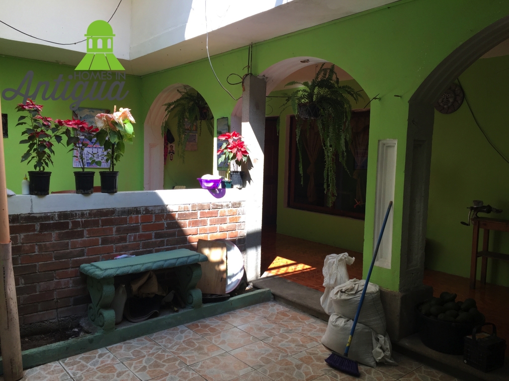 Homes in Antigua house for sale in Antigua Guatemala